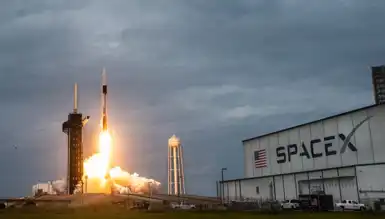 SpaceX Yeni Starlink Uyduları Fırlatıyor