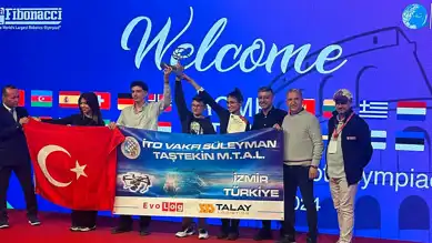 Türk Öğrenciler İtalya'da 2 Dünya Şampiyonluğu Kazandı